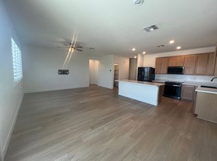 8107 W Lane Ave, Glendale, AZ 85303