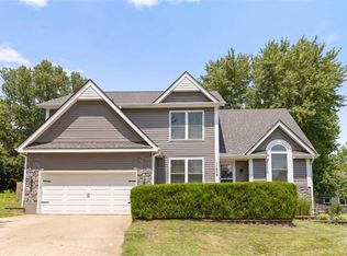 11515 S Lennox St, Olathe, KS 66061