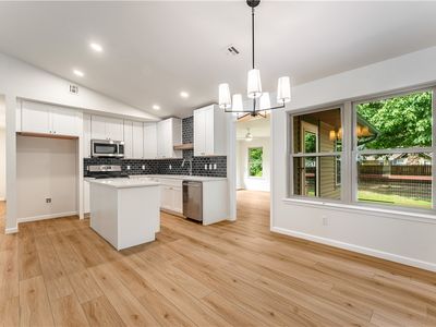 3408 Central Dr, Rogers, AR, 72756