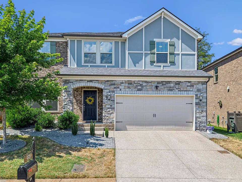 5533 Mulligan Ct