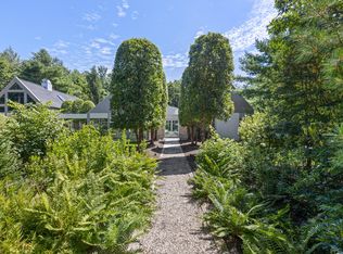 7 Rolling Wood Ln, East Hampton, NY 11937
