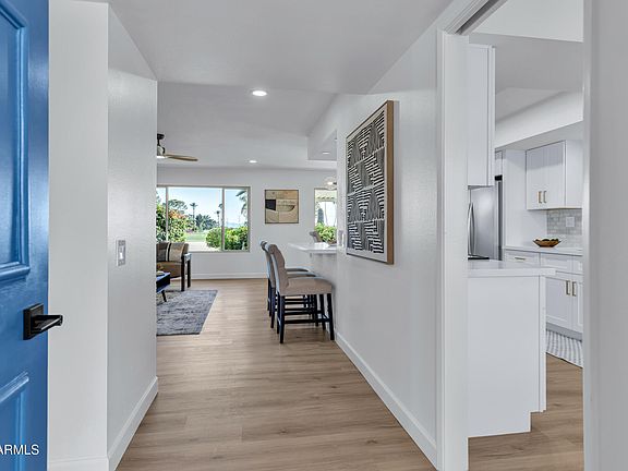 4th image of 11049 W CRESTBROOK Drive