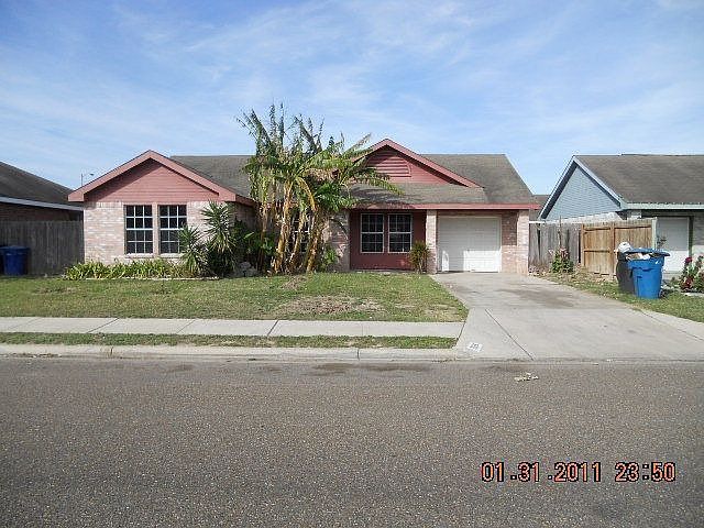 1st image of 2128 Fullerton Ave