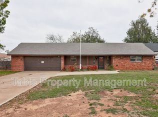 1109 E 33rd St, Edmond, OK 73013