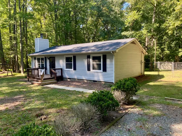 (undisclosed Address), Pittsboro, NC 27312
