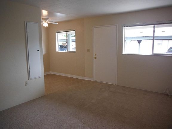 3rd image of 940 Parker Ct APT 7