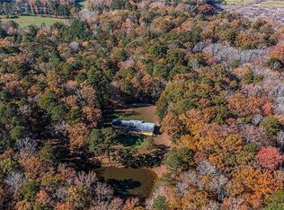 278 Regent Rd, Hartfield, VA 23071