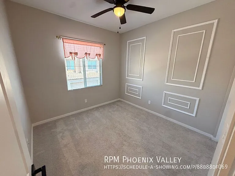 740 E Lark St #102 — Photo 16