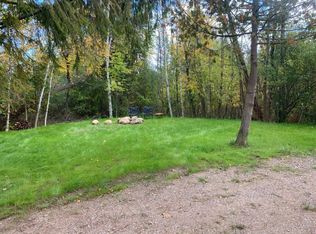 590 W Traverse Lake Rd, Maple City, MI 49664