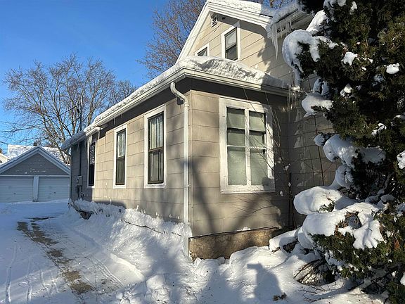5th image of 208 W Mackie St