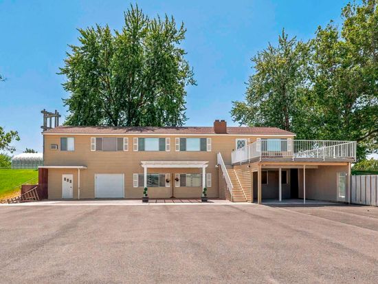 33 Poplar St, Burbank, WA 99323