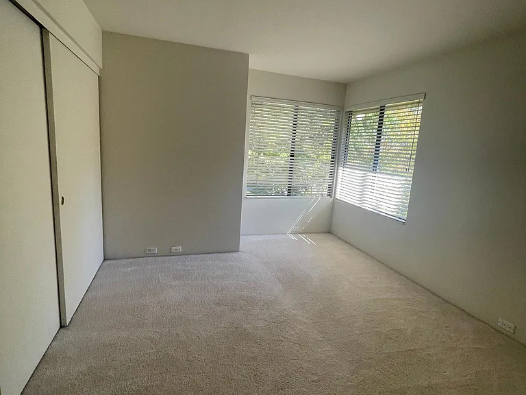1915 Discovery Village Ln — Photo 15