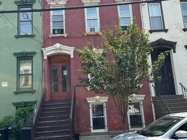 116 Lark Street, Albany, NY 12210