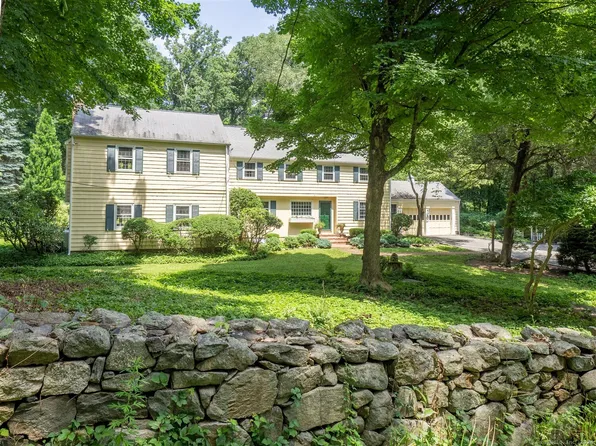 30 Twin Oak Lane, Wilton, CT 06897