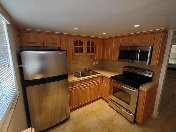 2nd image of 13 NE 2nd Ave APT 102