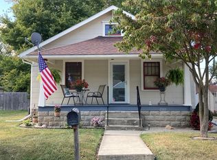 2105 S Manhattan Ave, Muncie, IN 47302