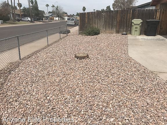 2nd image of 4442 W Mission Ln
