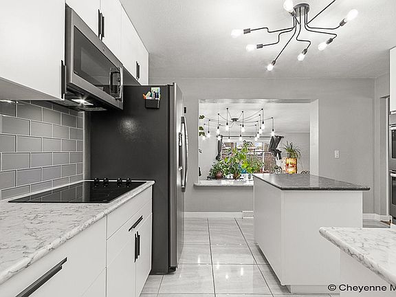 5th image of 5417 Frederick Dr