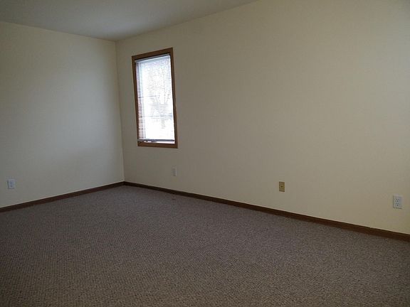 2nd image of 1036 W Hillview Dr #C101