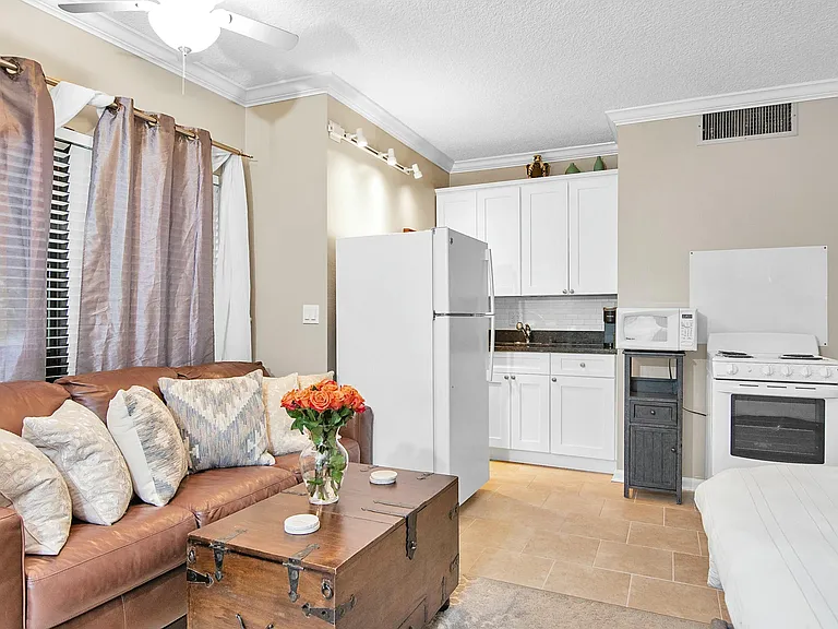 13334 Polo Club Rd #219 — Photo 3