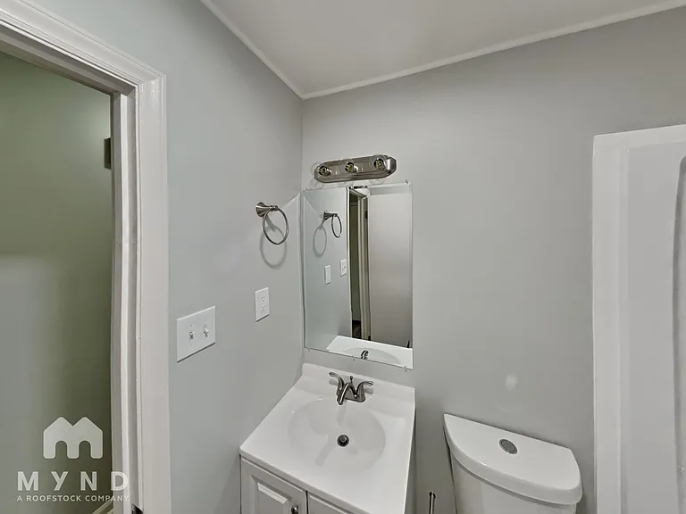 200 Buckskin Dr — Photo 15