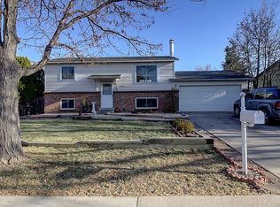 14956 E Columbia Dr, Aurora, CO 80014