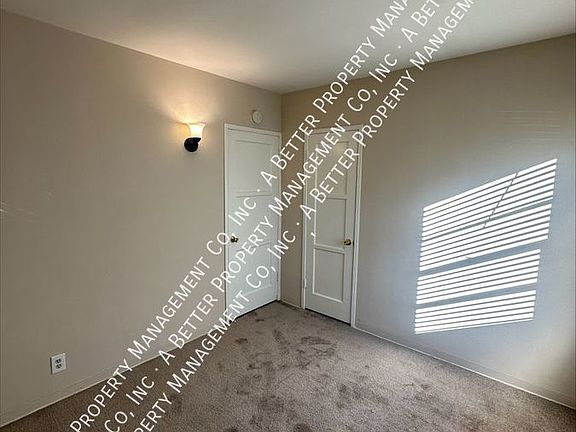 4th image of 4551 E 14th St