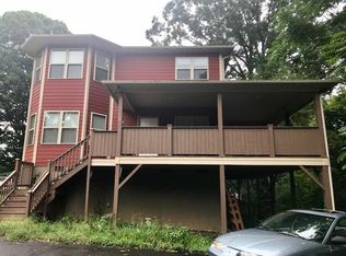 6 Winding Rd, Asheville, NC 28803