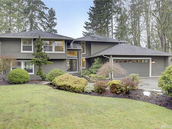 5th image of 2013 211th Ave NE