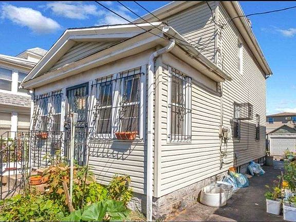 3rd image of 11443 157th St