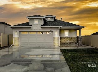 3515 E Cedarhurst Dr, Meridian, ID 83642