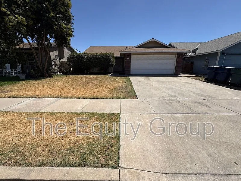 1257 W Olema Cir