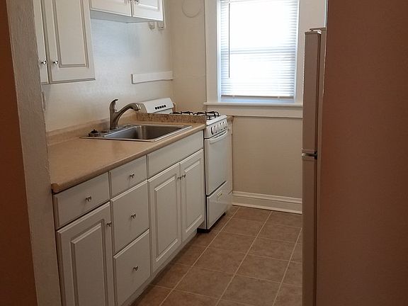 2nd image of 9321 Sturgis St APT 3