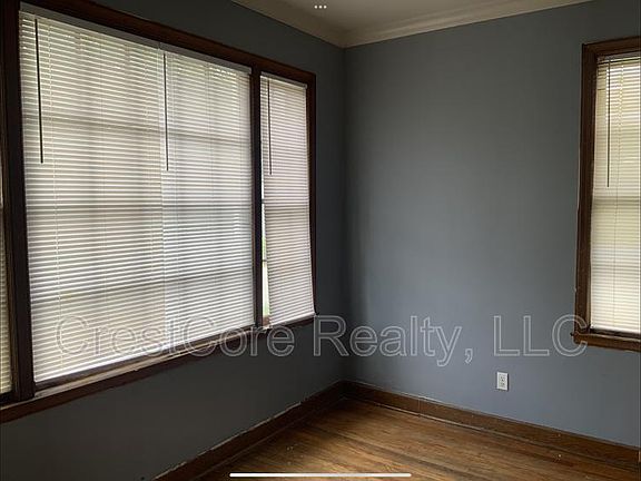 4th image of 1717 Brown Ave