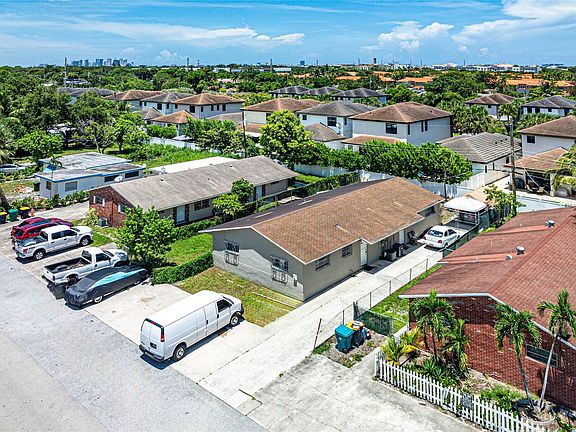 4th image of 5020 SW 26th Avenue