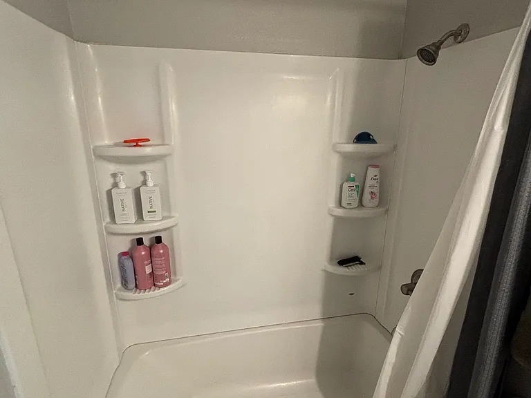 130 Sweetwater St #8 — Photo 7
