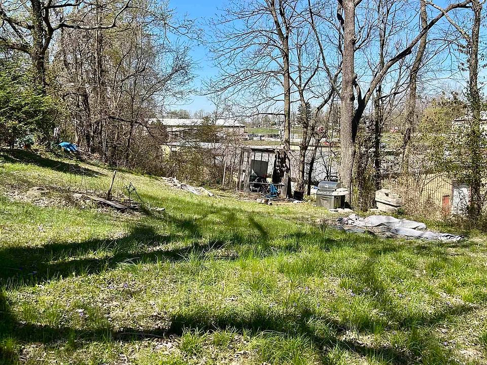 2nd image of 1019 T St