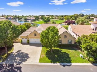 4721 N Fallingwater Ln, Clovis, CA 93619