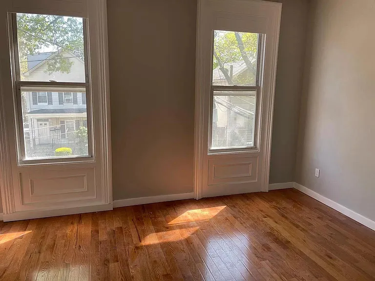 125 W Cherry St #2 — Photo 4