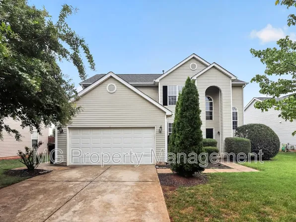 16223 Circlegreen Dr, Charlotte, NC 28273