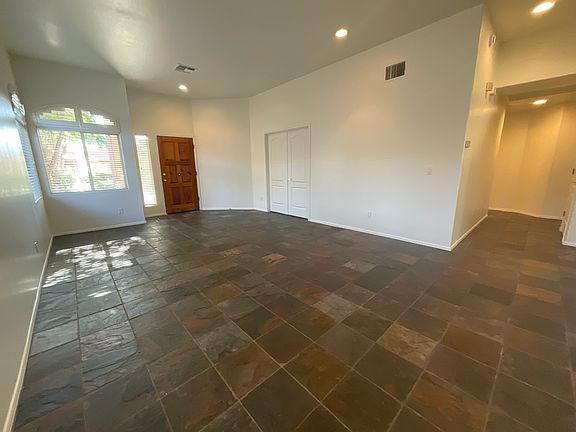 Living dining area