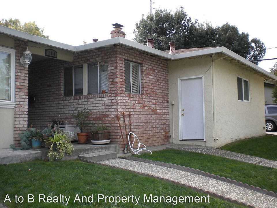 1st image of 134 Bangor Ave