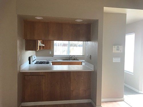 3rd image of 1724 Richard Ct