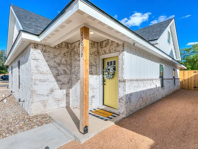 2303 W Beauregard Ave #B — Photo 35