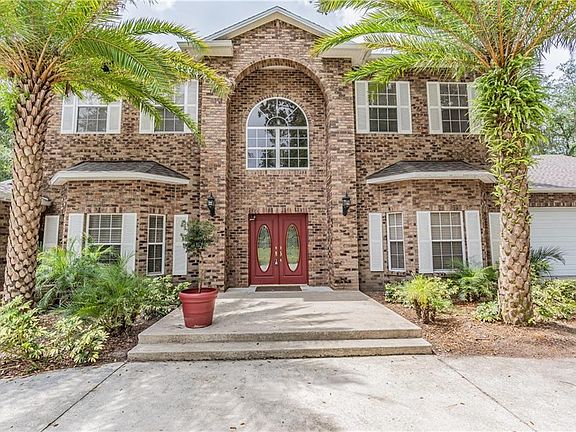 2nd image of 5415 Shakespeare Dr