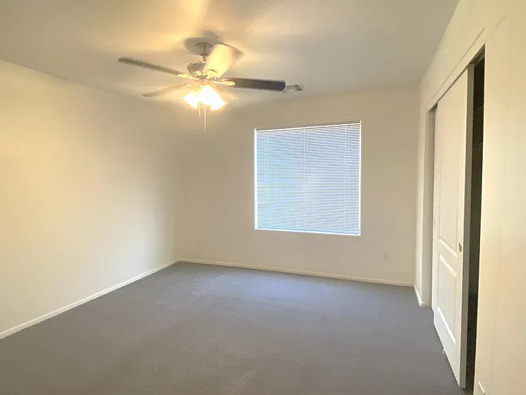 8552 W Malapai Dr — Photo 18