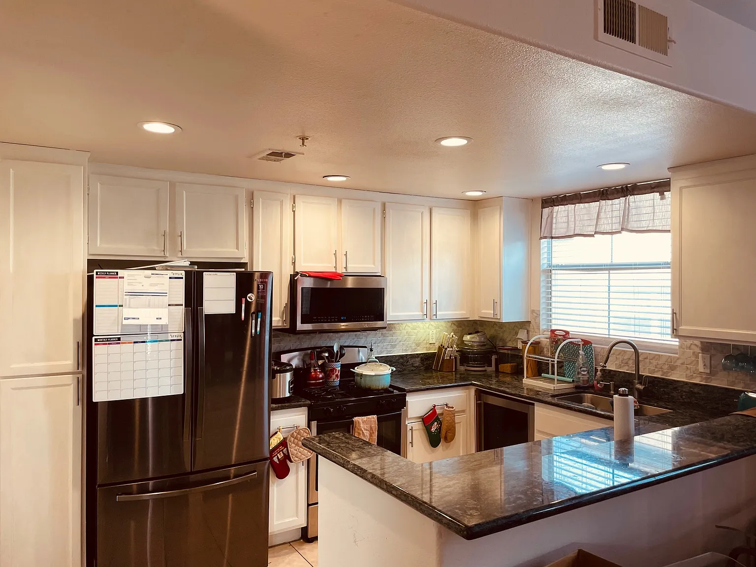 1364 Nicolette Ave — Photo 3