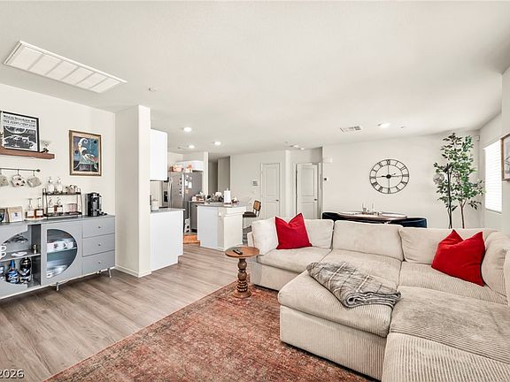 4th image of 7850 Jupiter Sky St #1