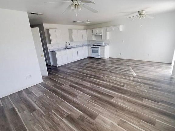 Open Floor Plan (dining room)