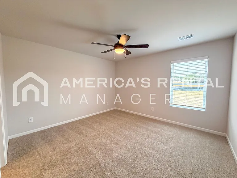 176 Dogwood St — Photo 15